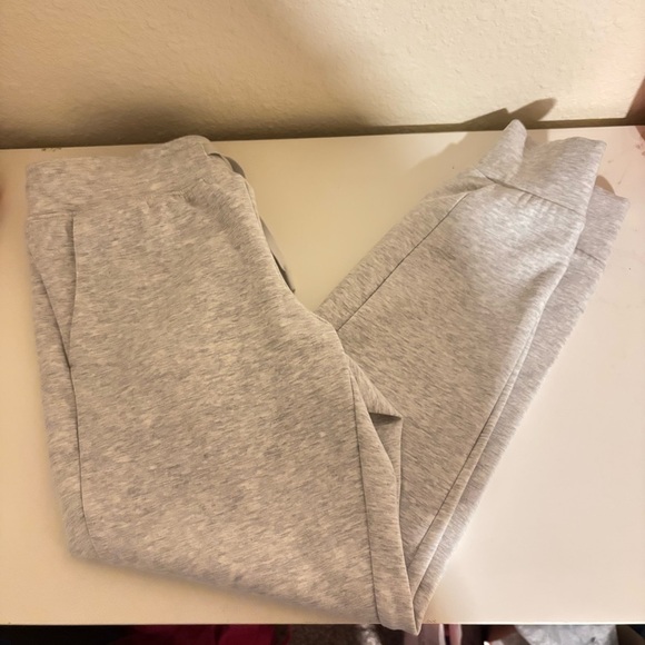 DSG Gray Joggers Sz Medium 10/12 - Picture 2 of 4